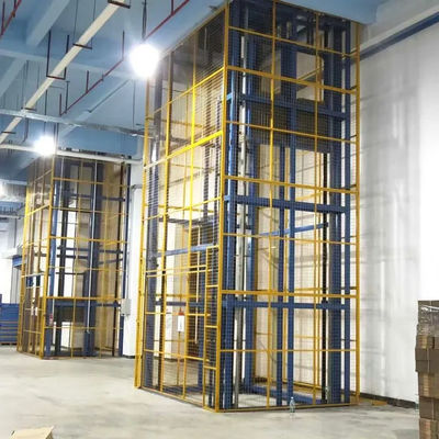 kupować 4 Podnośnik po klatce 3000kg Winda hydrauliczna do towarów Winda ładunkowa w pełni zamknięta w klatce online manufacture