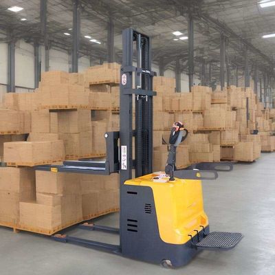 Elektryczny Palet Stacker Samoładowujący Stacker Wynosicz widłowy 1,5t 2t